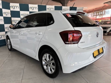 17522VWPoloComfortline017-th.jpg