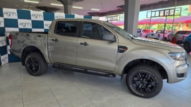 2018 Ford Ranger VI 2.2 TDCi Double Cab - ABS,AIRCON,ELECTRIC WINDOWS,TOWBAR,AIRBAGS,ALARM,FULL-SERVICE RECORD,RADIO,BLUETOOTH,USB,AUX,SPARE KEYS. Finance available, Trade-ins welcome, Delivery country wide, T&C'S apply!!!