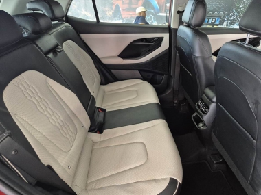 17576HyundaiCreta015-th.jpg