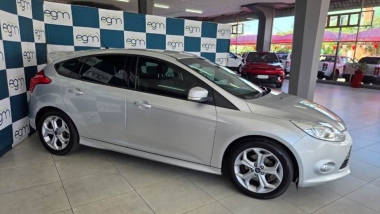 17579FordFocus001-1-th.jpg