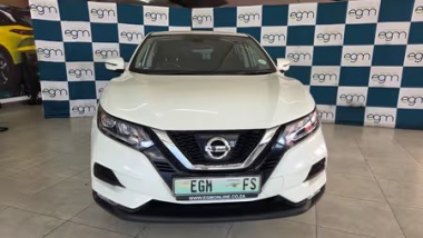 17626NissanQashqai011-th.jpg