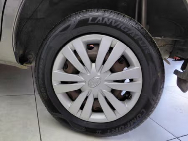 17641DatsunGo_011-th.jpg