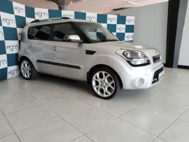 2014 Kia Soul - ABS, Electric Windows, Air bags, Aircon, Xenon lights, Sunroof, Climate control, Alarm, Towbar, Radio, Leather seats