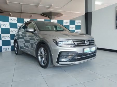 17740VWTiguan003-th.jpg