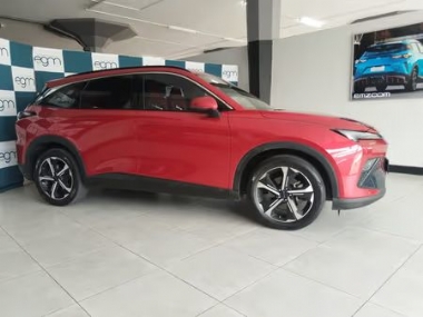 2023 BAIC X55 1.5T Premium Auto - ABS,AIRCON,CLIMATE CONTROL,ELECTRIC WINDOWS,LEATHER SEATS,PARK DISTANCE CONTROL,REVERSE CAMERA,360 REVERSE CAMERA,SAT NAV,SUNROOF,AIRBAGS,ALARM,
FULL-SERVICE RECORD,RADIO,BLUETOOTH,USB,SPARE KEYS. Finance available, Trade-ins welcome, Delivery country wide, T&C'S apply!!!