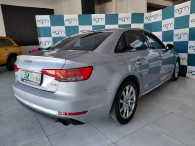 17826AudiA4005-th.jpg