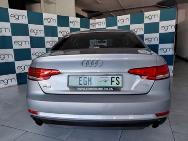 17826AudiA4006-th.jpg