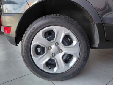 17836FordEcoSport010-th.jpg