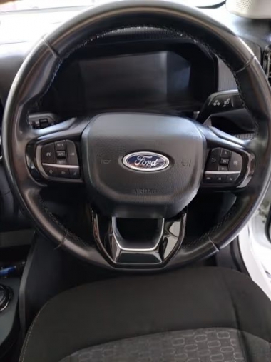 17852FordRanger009-th.jpg
