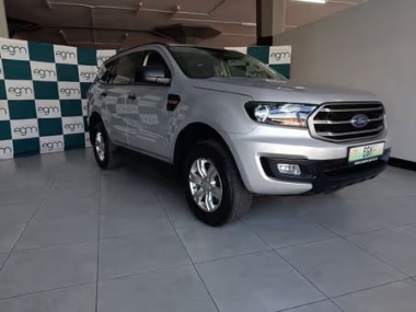 2021 Ford Everest 2.2 TDCi XLS Auto - ABS,AIRCON,CLIMATE CONTROL,ELECTRIC WINDOWS,PARK DISTANCE CONTROL,REVERSE CAMERA,SAT NAV,TOWBAR,AIRBAGS,ALARM,CRUISE CONTROL,FULL-SERVICE RECORD,RADIO,BLUETOOTH,USB,SPARE KEYS. Finance available, Trade-ins welcome, Delivery country wide, T&C'S apply!!!