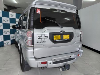17856MahindraScorpio005-th.jpg