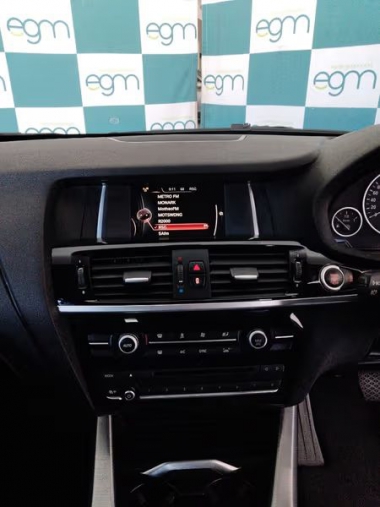 17859BMWXDrive30010-th.jpg