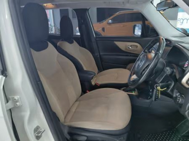 17862JeepRenegade014-th.jpg