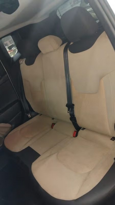 17862JeepRenegade021-th.jpg