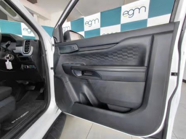 17869FordRanger015-th.jpg