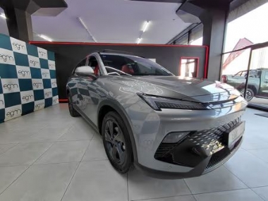 2024 BAIC X55 1.5T Premium Auto - ABS, Air conditioning, Electric windows, Reverse camera, Park distance control, LED lights, Airbags, Alarm system, Full service record, Bluetooth, USB, CarBitLink, Memory seats, Spare keys. Finance available, Trade-ins welcome, Delivery country wide, T&C'S apply!!!