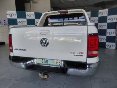 17885VolkswagenAmarok006-th.jpg