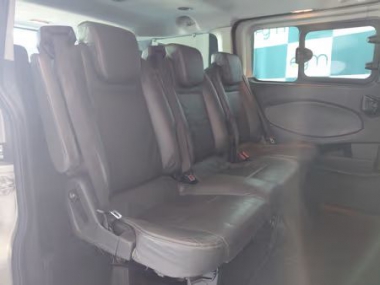 178882015FordTourneoCustom018-th.jpg