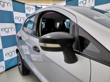 17891FordEcoSport018-th.jpg