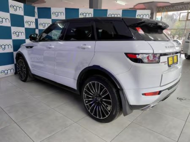 17904RangeRoverEvoque009-th.jpg