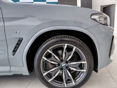 17911BMWX3xDrive20dMSport010-th.jpg