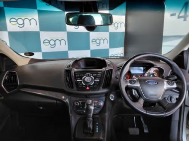 17926FordKuga016-th.jpg