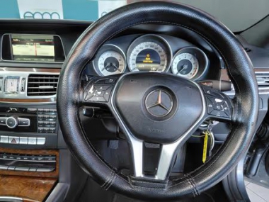 17926MercedesBenzEClass016-th.jpg
