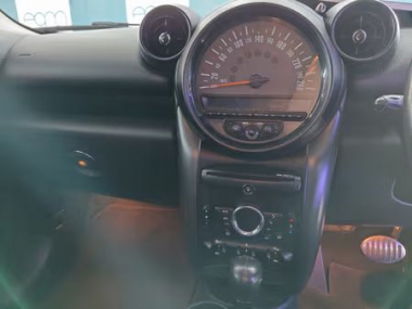 17927MiniCooper011-1-th.jpg