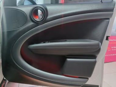 17927MiniCooper019-1-th.jpg