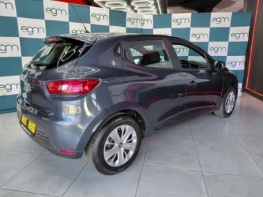 17942RenaultClio007-th.jpg