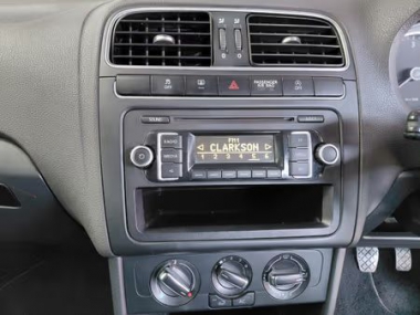17943VolkswagenPolo014-th.jpg