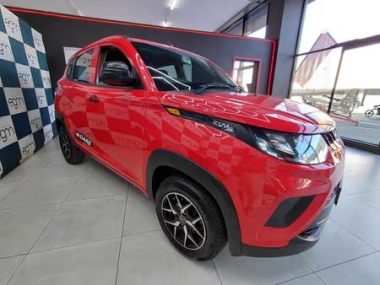 17944MahindraKUV100002-th.jpg