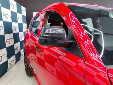 17944MahindraKUV100013-th.jpg