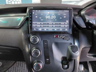 17944MahindraKUV100018-th.jpg