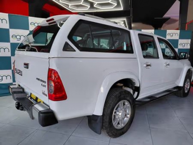 17949IsuzuKB006-th.jpg