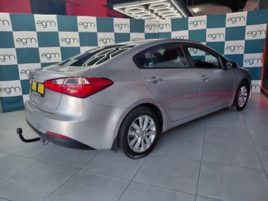17967KiaCerato006-th.jpg