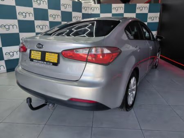17967KiaCerato007-th.jpg