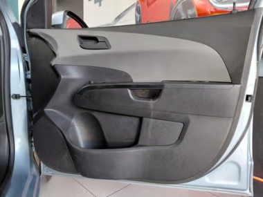 17969ChevroletSonic015-th.jpg