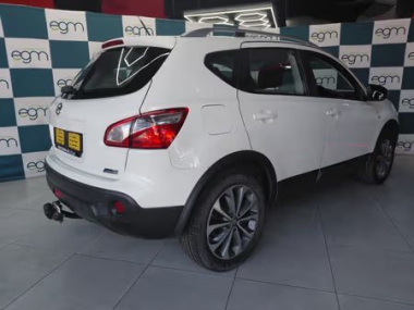 17983NissanQashqai007-th.jpg