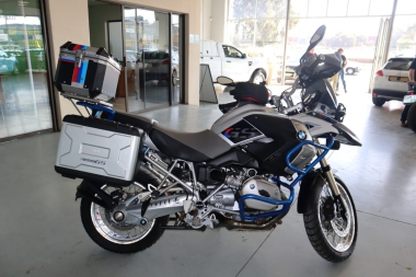 CONSBMWGS1200R004-th.jpg