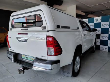 CONSToyotaHilux004-2-th.jpg